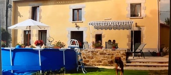 Quaint, Historic French Village charm and lots of space to chill