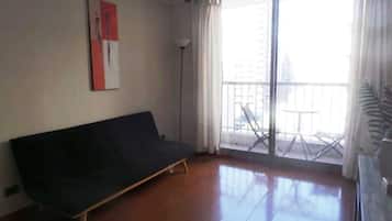 Departamento básico | Área de sala de estar | Televisión de pantalla plana
