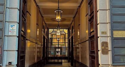 HOSTING DREAMS ATTICS DUOMO