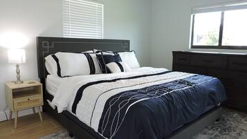 2 bedrooms, iron/ironing board, WiFi, bed sheets