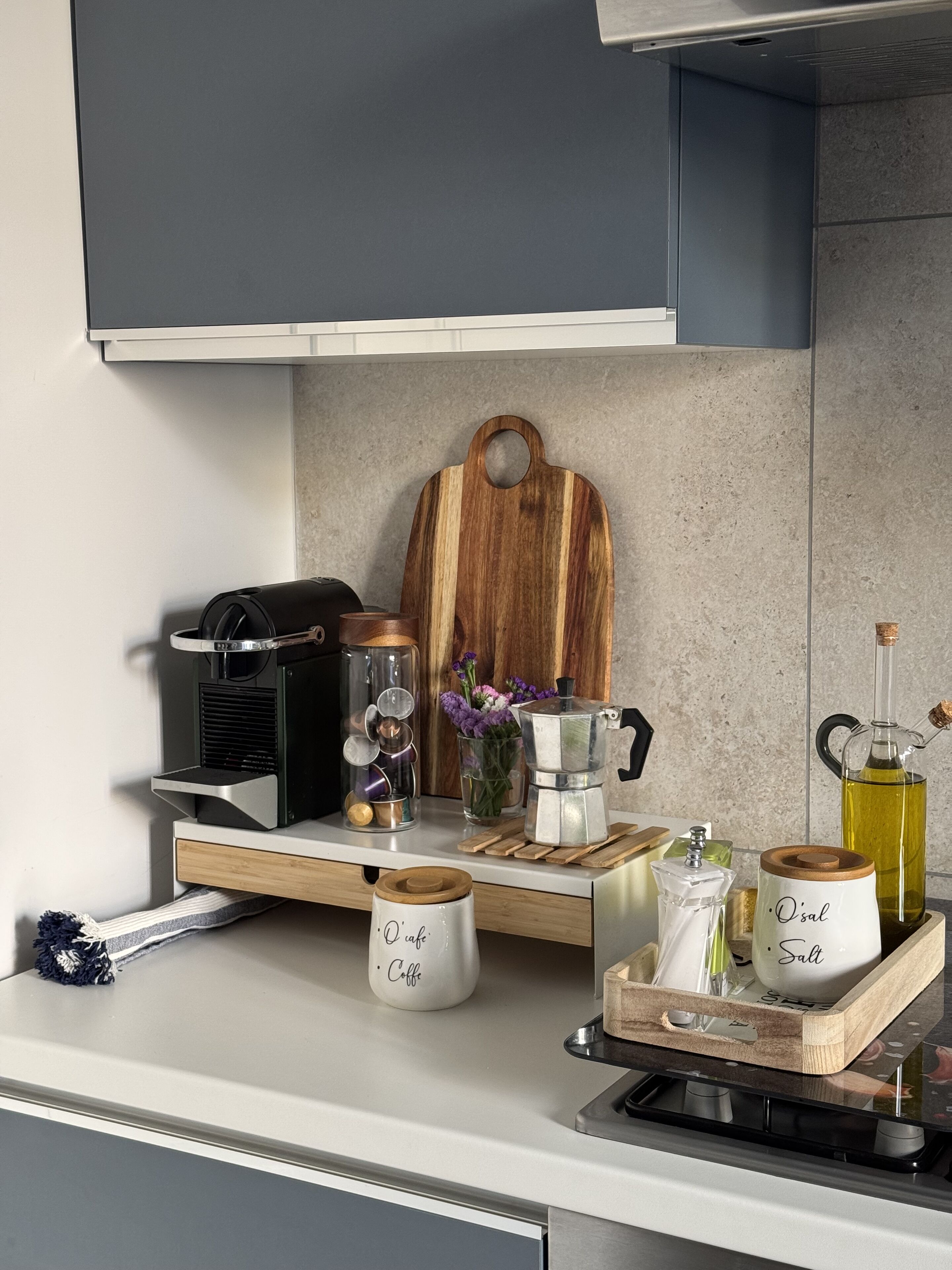 Cookware/dishes/utensils