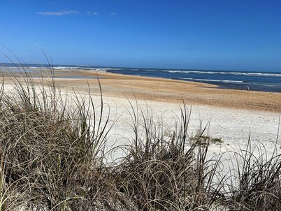 Palm Coast Sun-4 Min to Ocean