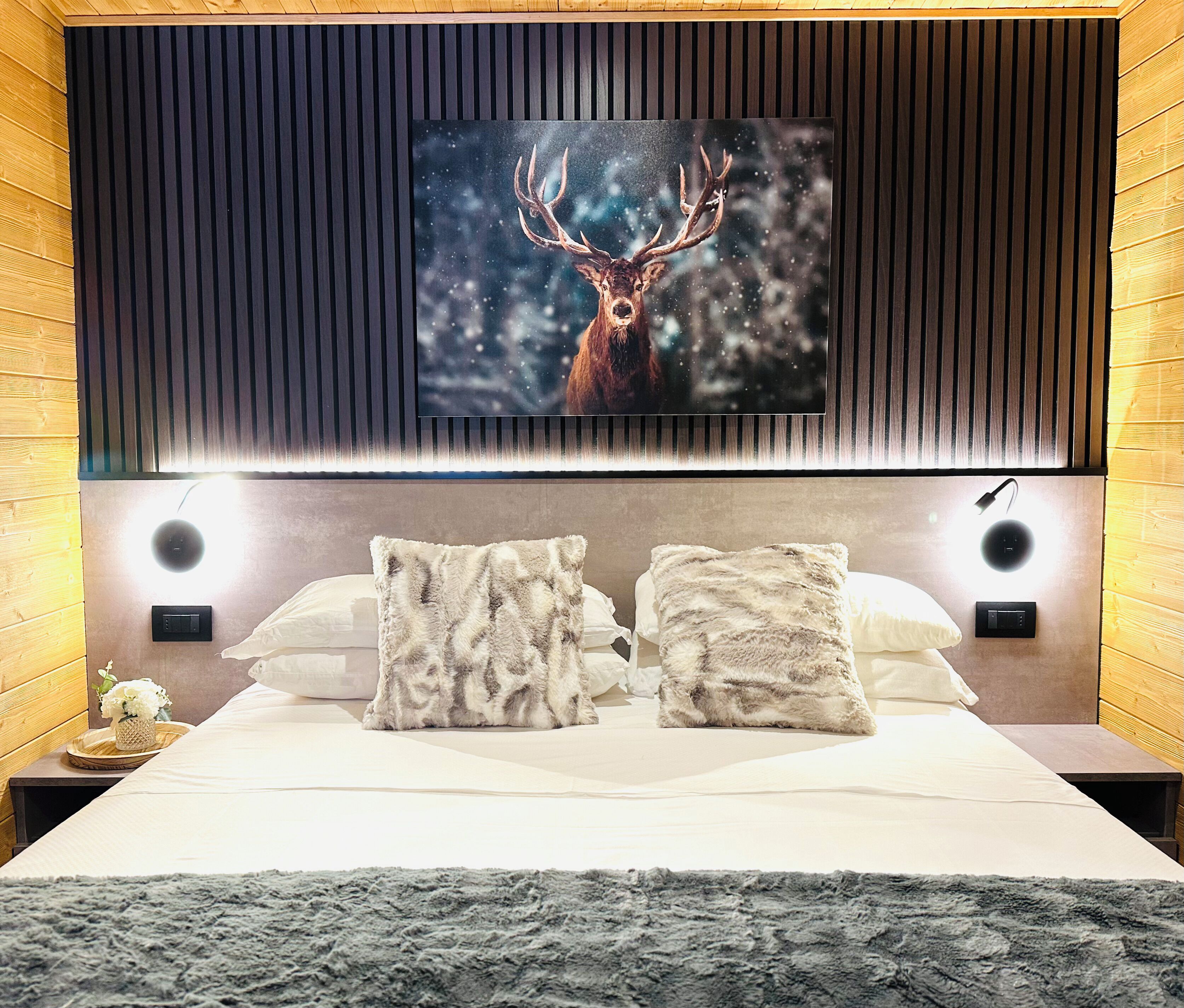 Premium bedding, down comforters, in-room safe, iron/ironing board