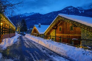 Exterior - Bijoux Des Alpes Mont Blanc Village (La Salle)