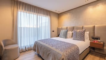Comfort Double Room | Premium bedding, minibar, in-room safe, individually decorated
