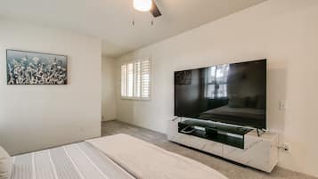 2 soveværelser, strygejern/strygebræt, weekendseng, gratis Wi-Fi