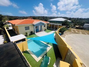 Piscina externa