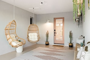 4 habitaciones, tabla de planchar con plancha y wifi gratis