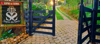 Natureza, Privacidade, Ar Puro e Clima de Montanha. Casa Completa e Confortável