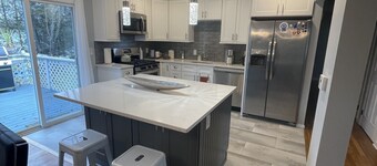 “Warwick Retreat Haven  Cozy, Quiet & Scenic”