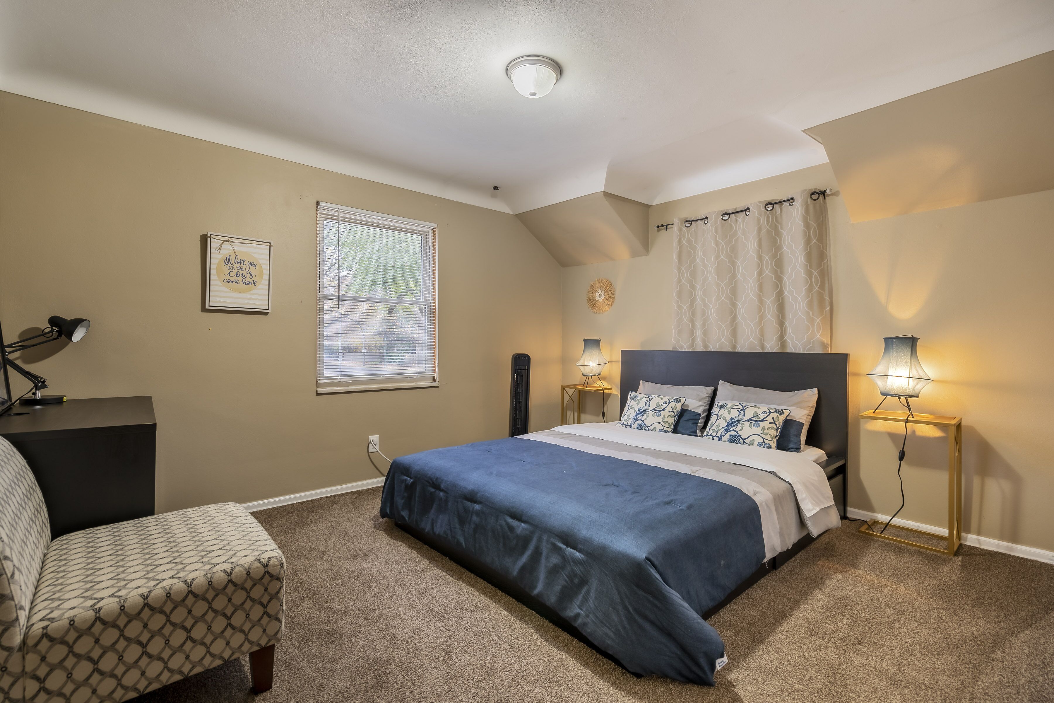 3 bedrooms, travel crib, free WiFi, bed sheets