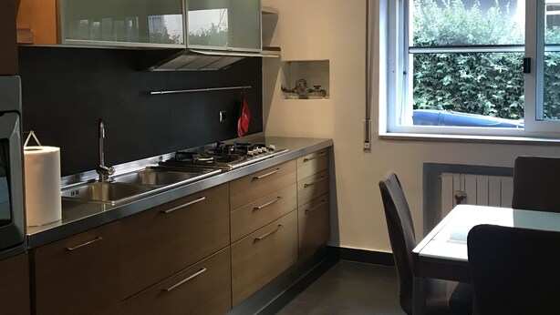 Uklassifisert bilde, 1 av 6, knapp
