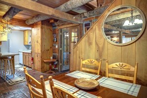 Dining - Heaven's Bridge Creekside Cabin (Banner Elk)
