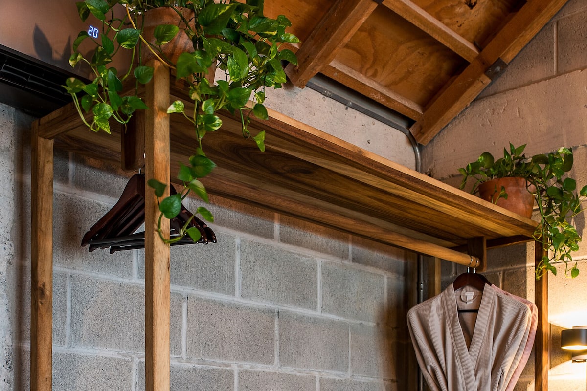 Premium bedding, bed sheets