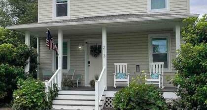 Lovely Home in Chestertown Which Sleeps 7 - Free EV Charging for guest