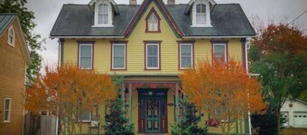 Guest Suite for up to 2 in a Victorian on the Chester River