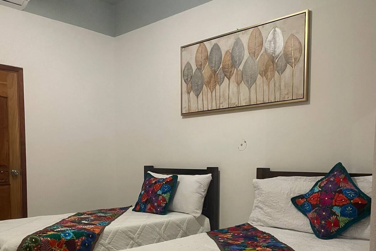 Economy Room | Desk, laptop workspace, WiFi (free), individually decorated