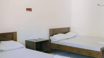 WiFi, bed sheets
