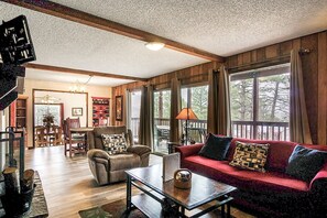 Smart-tv och eldstad