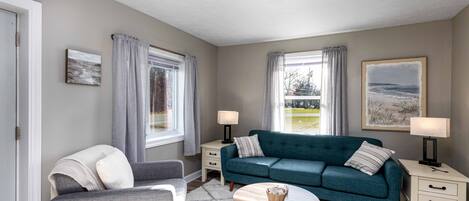 Smart TV, ping pong, books