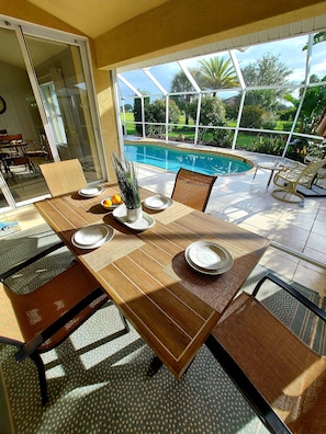 Outdoor dining
