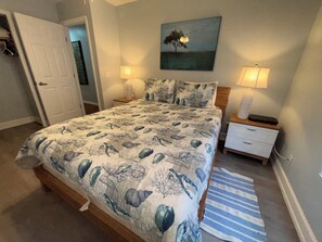 2 bedrooms, desk, iron/ironing board, free WiFi