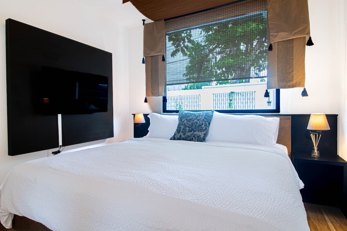 7 habitaciones, ropa de cama hipoalergénica y camas con pillow-top
