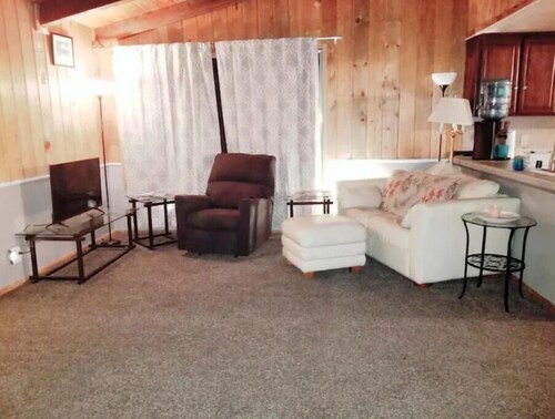 Winter Wonderland! 310 Remote Acres, Vintage House