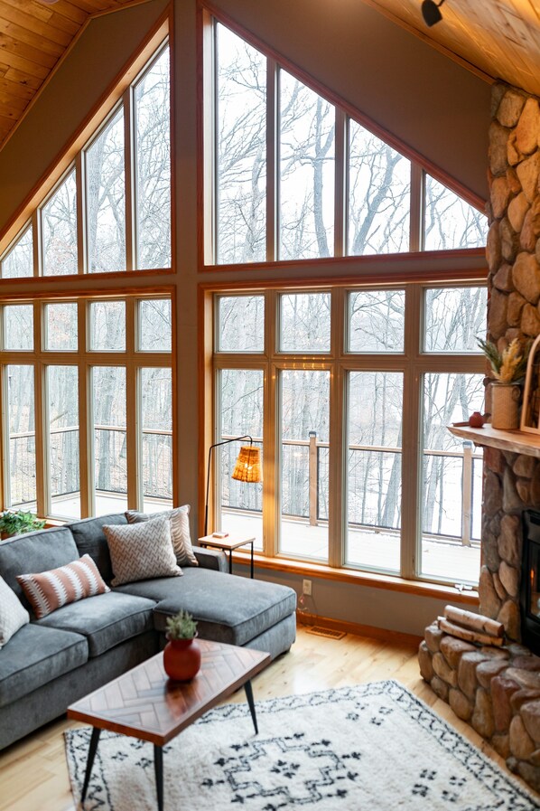 TV, fireplace - NEW Spacious Lake Chalet+Hot Tub (Spooner)