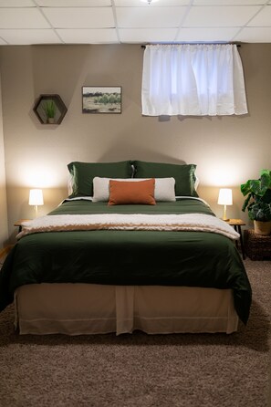 4 chambres, fer et planche à repasser, Wi-Fi, literie fournie