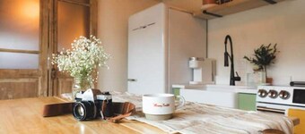 Cliff View Farmstay w/ Mini Cows