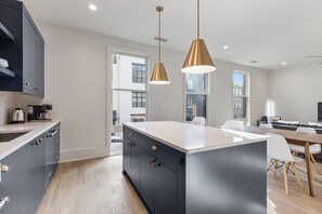 Oven, stovetop, dishwasher, coffee/tea maker