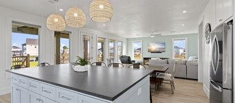 The Big Shore 4 Bedroom Home by RedAwning