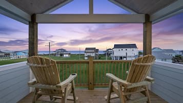 Rumah, 4 kamar tidur | Halaman properti