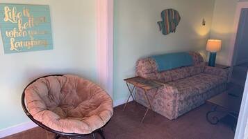 Cottage, 2 Bedrooms | Living area | Smart TV