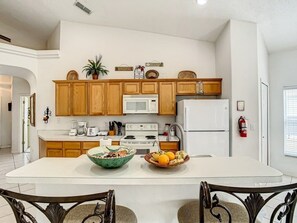 Private kitchen - Silver Creek Sensation 4 Bedroom Home (Clermont)