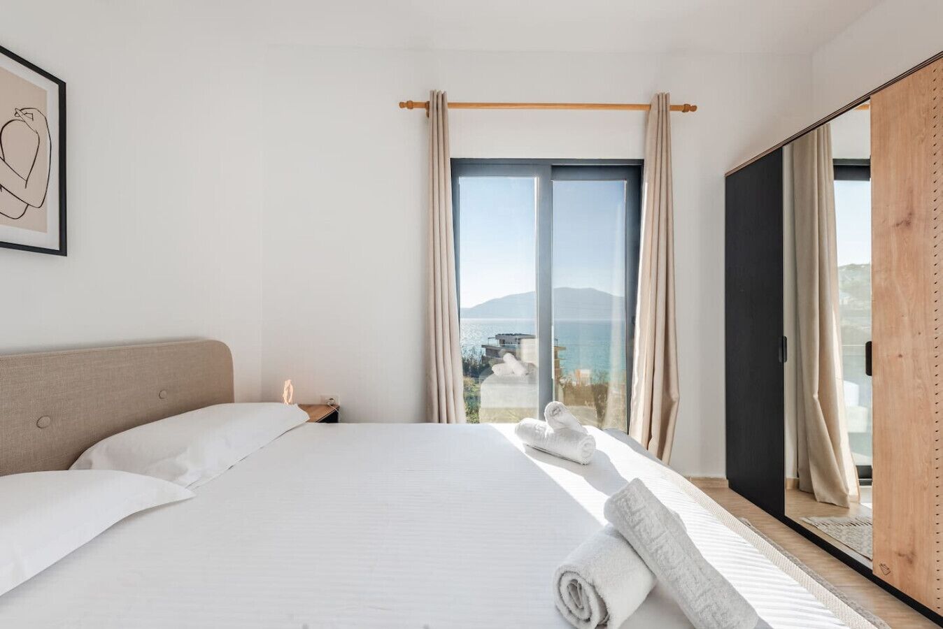 2 quartos, ferros/tábuas de passar roupa, Wi-Fi, roupa de cama