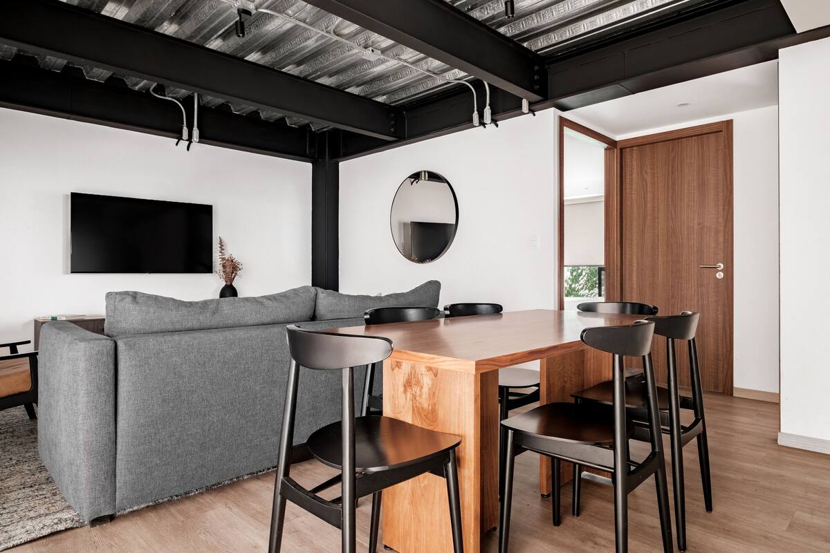 Apartemen Bisnis | Ruang makan