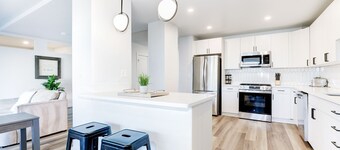 Arlington Modern Comfort Meets City Life