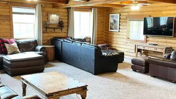 TV connectée, table de tennis de table