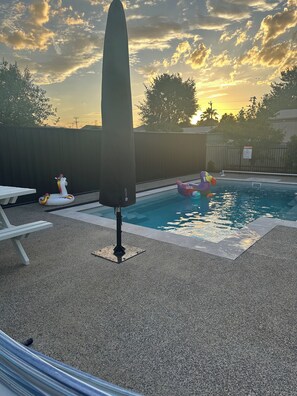 Pool - Spacious home in Corowa’s best street right across from the Murray/pet-friendly! (Corowa)