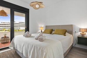 3 bedrooms, iron/ironing board, travel cot, WiFi