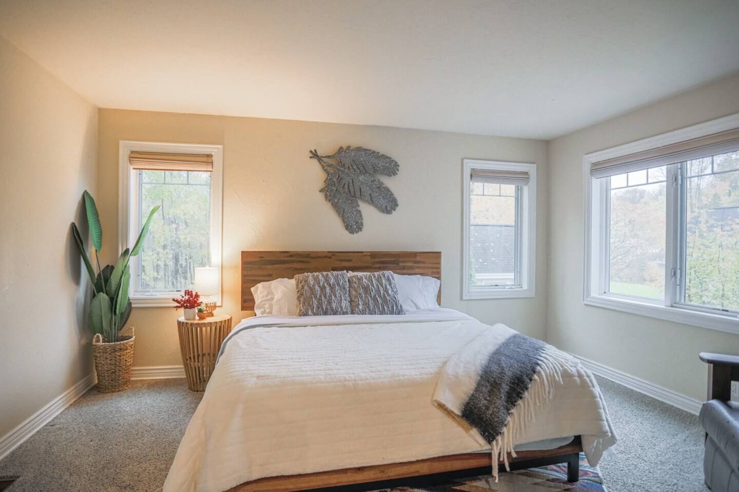 Colonial Hideaway Main Level Private Bedroom