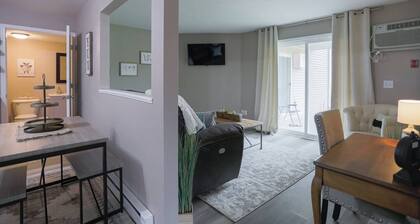 Jelinek Hideaway Unit 6 - Modern 2BR Apartment