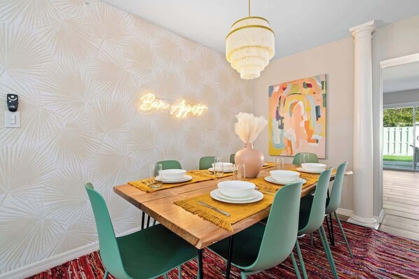 Dining - Heated Pool - Near Beach - Outdoor Games for Family - Close to DT (Sarasota)