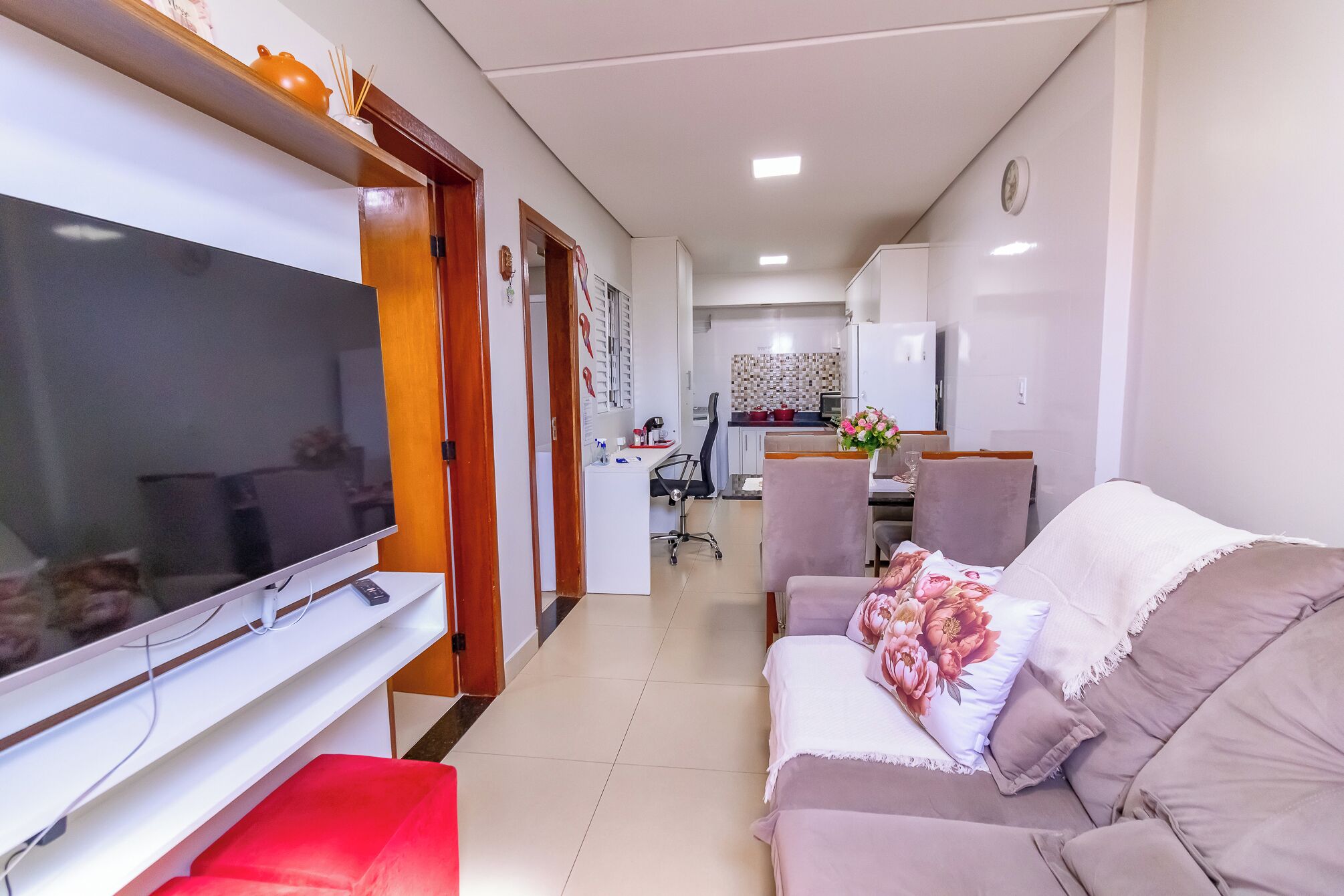 Basic-Villa | Wohnbereich | Flachbildfernseher