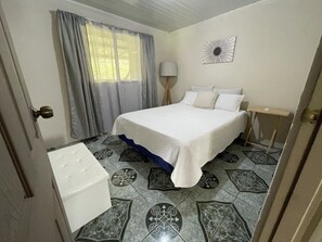 3 bedrooms, free WiFi, bed sheets - Casa Equipada en Medio del Corredor Biológico Tenorio - Miravalles (Bijagua,Upala)