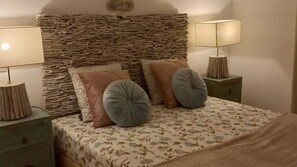 1 chambre, fer et planche Ă repasser, Wi-Fi, draps fournis