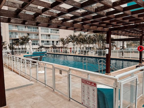 Abrace a simplicidade neste lugar tranquilo e bem-localizado.