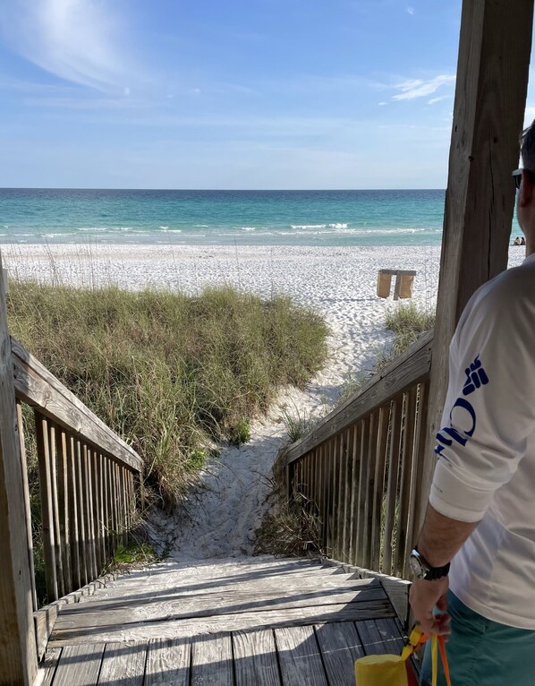 Beach - Sea Cabin "Mint4U" with Private Beach Access!!! (Miramar Beach)